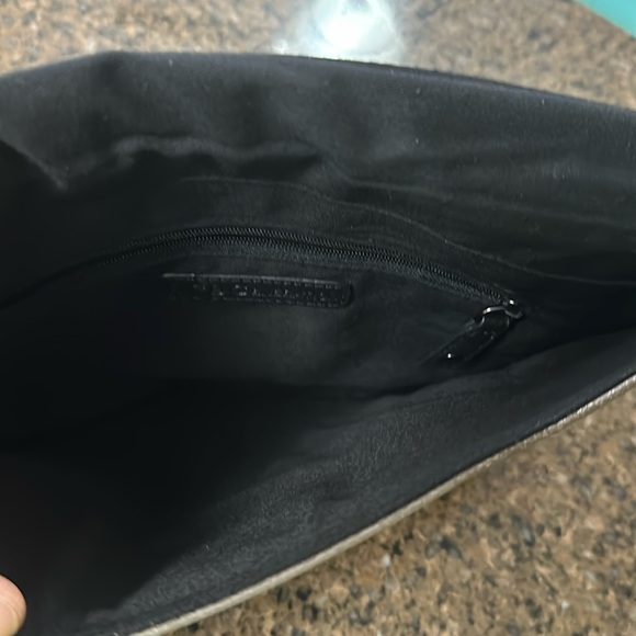 BCBGeneration clutches. - Picture 12 of 16
